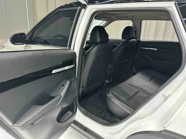 Kia Seltos — Фото автомобиля 18