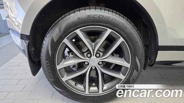 Land Rover Range Rover Evoque — Фото автомобиля 5