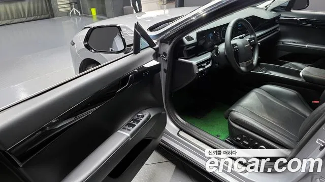 Hyundai Grandeur Grandeur (GN7) 3.5 LPG 2WD (Такси) — Фото автомобиля 11
