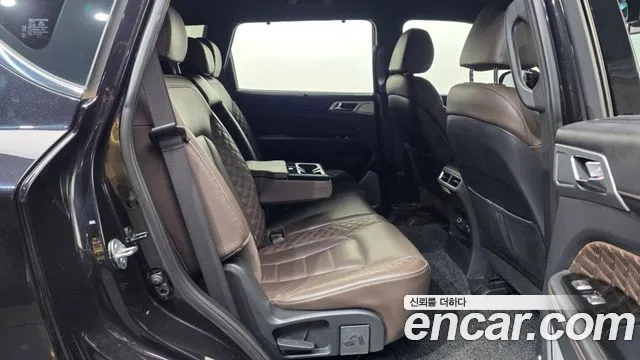KG_Mobility_Ssangyong Rexton — Фото автомобиля 12