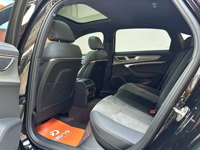 Audi A6L — Фото автомобиля 14
