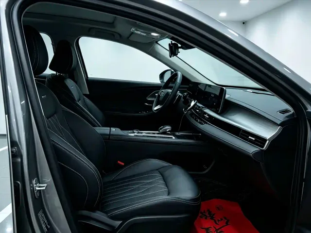 Chery Arrizo 8 — Фото автомобиля 5
