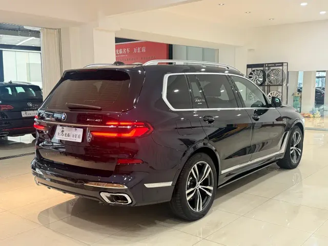 BMW X7 — Фото автомобиля 5
