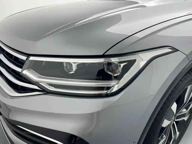 Volkswagen Tiguan L — Фото автомобиля 11