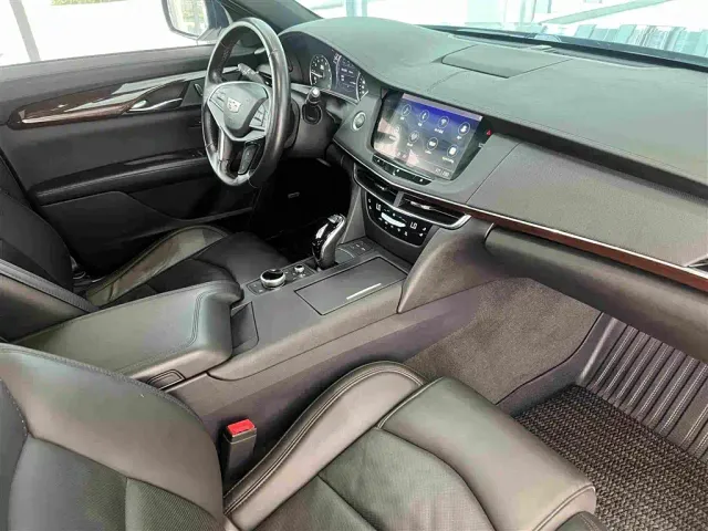 Cadillac CT6 — Фото автомобиля 26