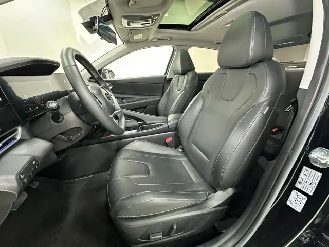 Hyundai Elantra — Фото автомобиля 12