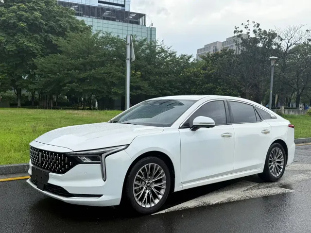 Bestune B70 — Фото автомобиля 2