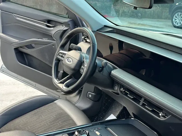 Ford Mondeo — Фото автомобиля 14