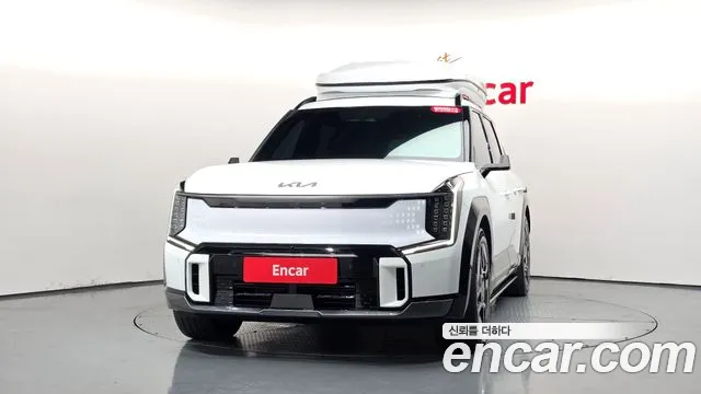 Kia EV9 — Фото автомобиля 3