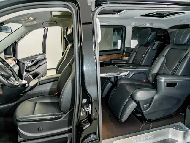 Mercedes-Benz V-Class — Фото автомобиля 19