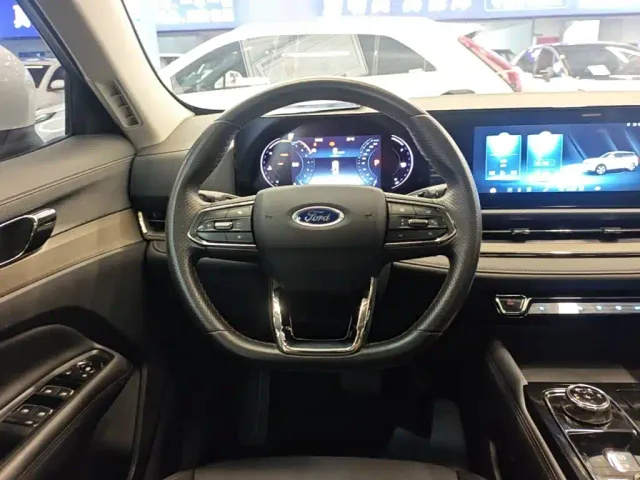 Ford Lingrui — Фото автомобиля 10