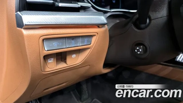 Genesis G80 Бензин 2.5 турбо AWD — Фото автомобиля 27