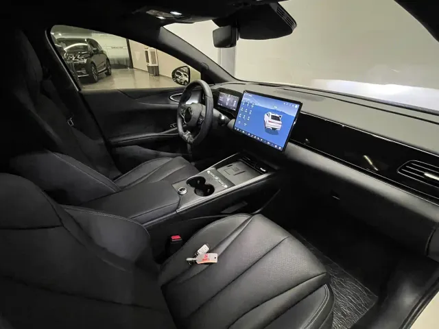 BYD Seal 06 — Фото автомобиля 25