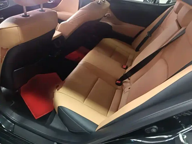 Lexus ES — Фото автомобиля 16