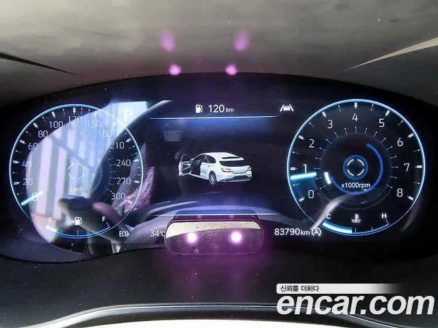 Genesis G70 — Фото автомобиля 8
