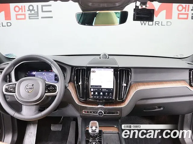 Volvo XC60 2nd Gen — Фото автомобиля 13