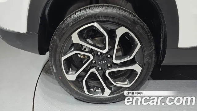 ChevroletGMDaewoo Trax Trax Кроссовер — Фото автомобиля 5