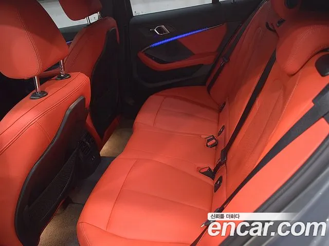 BMW 1-Series — Фото автомобиля 6