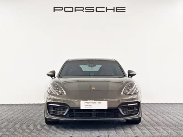 Porsche Panamera — Фото автомобиля 2