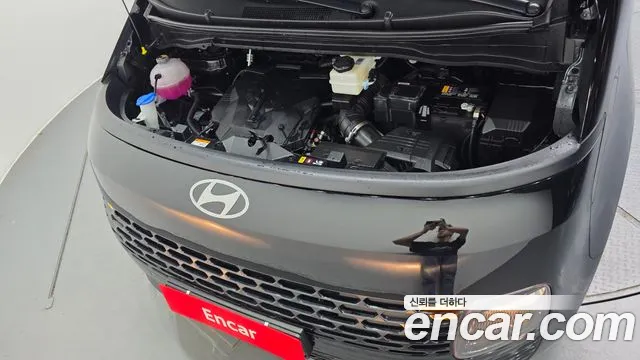 Hyundai Staria Staria L3.5 Tourer 9 мест — Фото автомобиля 6