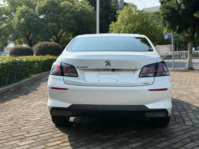 Peugeot 408 — Фото автомобиля 7