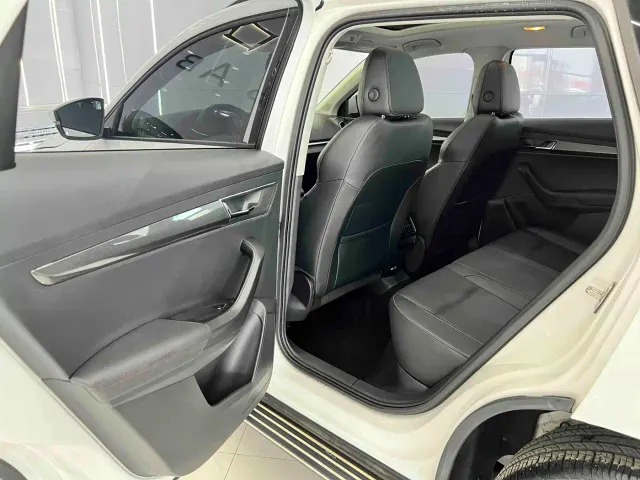 Skoda Karoq — Фото автомобиля 13