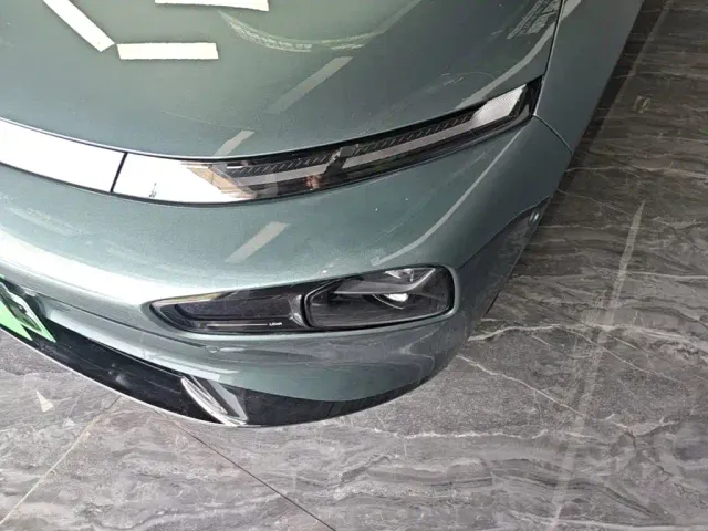 Xpeng P7 — Фото автомобиля 23