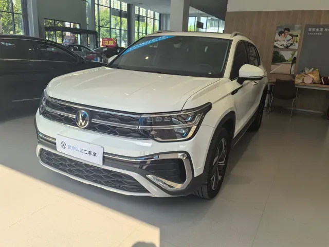 Фотография автомобиля — Volkswagen Tharu