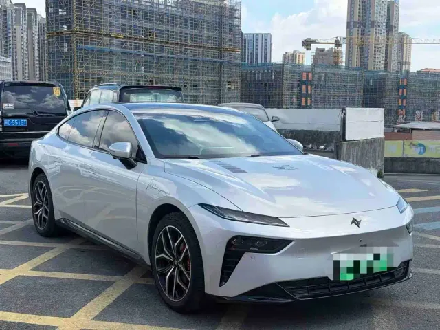 Dongfeng eπ 007 — Фото автомобиля 3