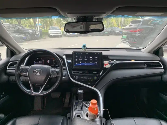 Toyota Camry — Фото автомобиля 5