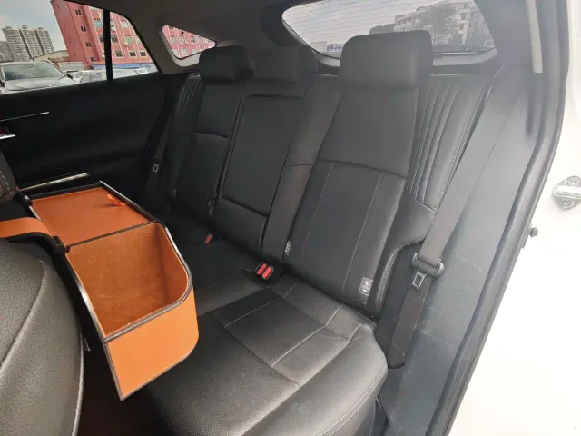 Toyota Harrier — Фото автомобиля 17