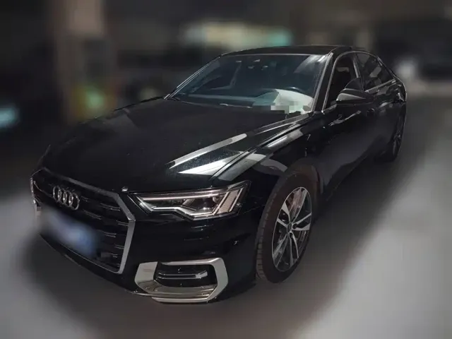 Фотография автомобиля — Audi A6L