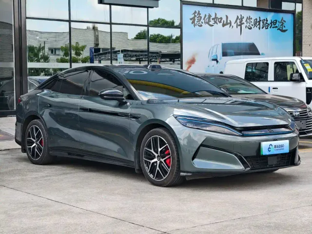 BYD Han L — Фото автомобиля 3