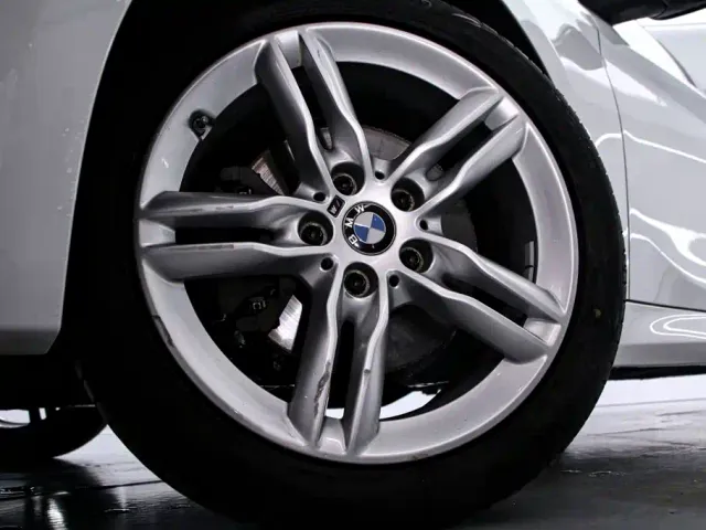 BMW 1 Series — Фото автомобиля 17