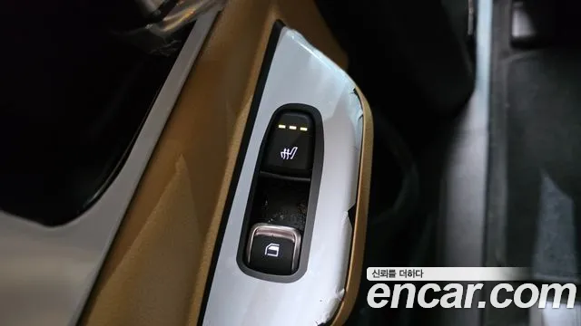 Kia Canival Carnival 4 поколение Бензин 9 мест Prestige — Фото автомобиля 17
