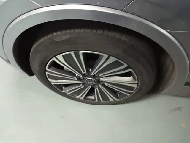 Buick E5 — Фото автомобиля 22