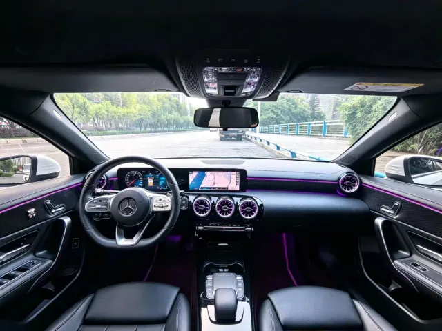 Mercedes-Benz A-Class — Фото автомобиля 12