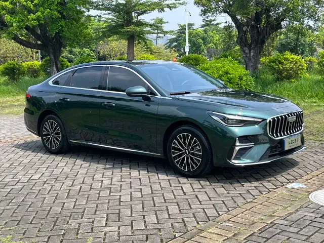 Geely Emgrand — Фото автомобиля 3