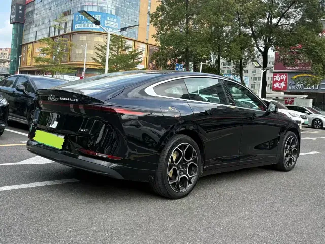 Changan Qiyuan A07 — Фото автомобиля 8
