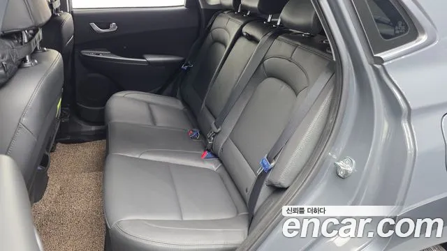 Hyundai Kona Новый Kona Бензин 1.6 турбо 2WD — Фото автомобиля 25