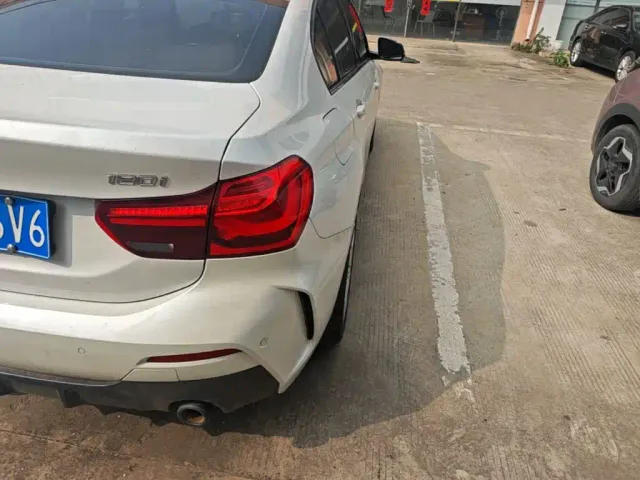 BMW 1 Series — Фото автомобиля 7