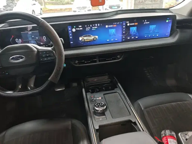Ford Mondeo — Фото автомобиля 12