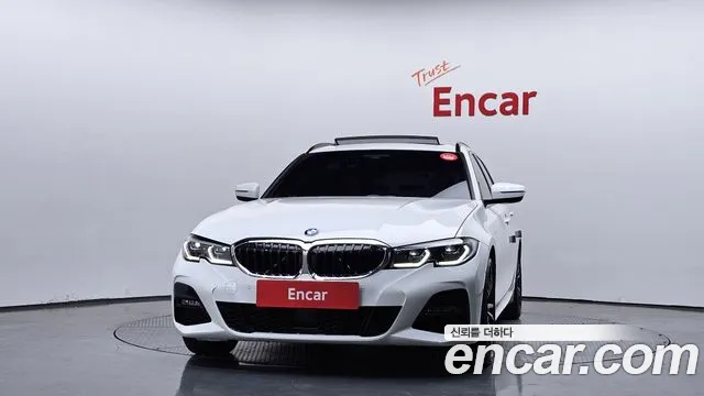 BMW 3-Series 3 серия (G20) 320i Touring M Sport — Фото автомобиля 3