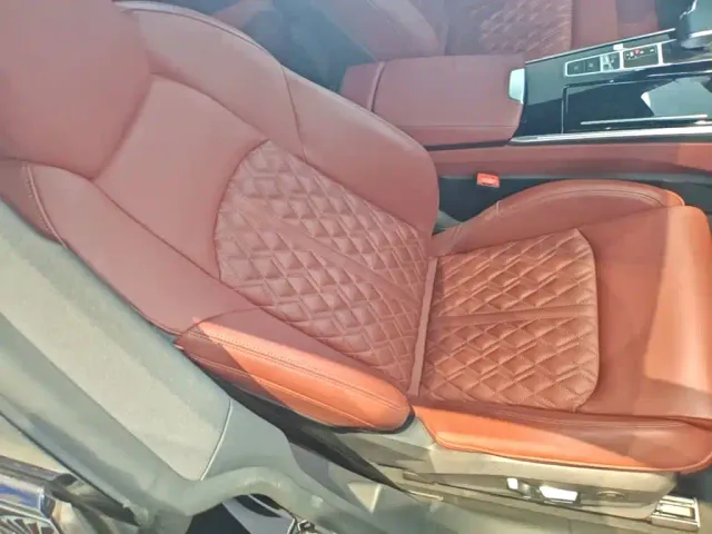 Audi A7L — Фото автомобиля 24