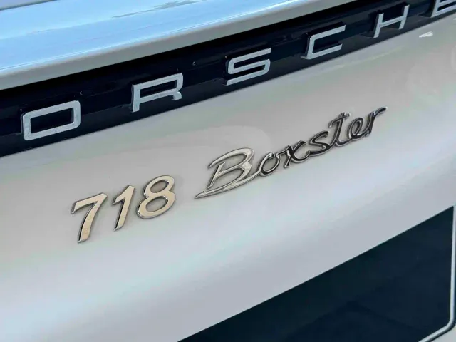 Porsche 718 — Фото автомобиля 13