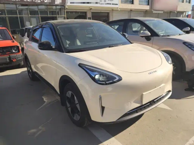 Geely Starry Wish — Фото автомобиля 3