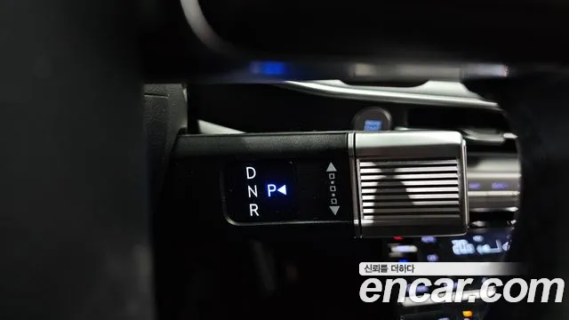 Hyundai Grandeur GN7 — Фото автомобиля 12