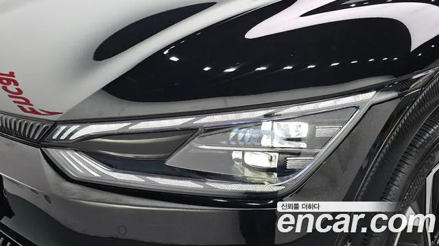 Kia EV6 — Фото автомобиля 6