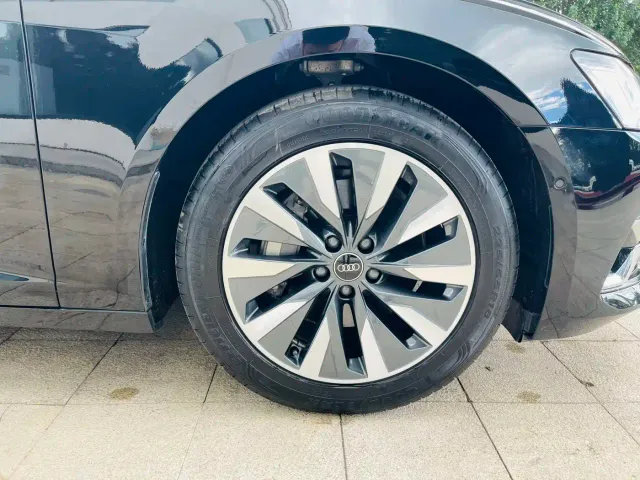 Audi A6L — Фото автомобиля 6