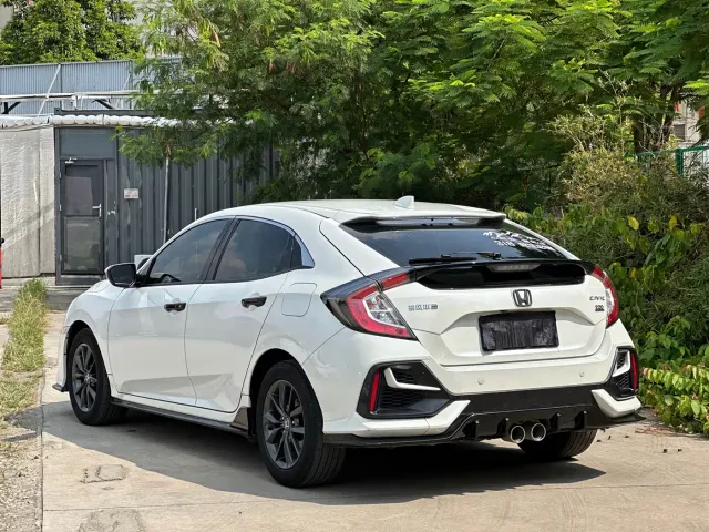 Honda Civic — Фото автомобиля 4